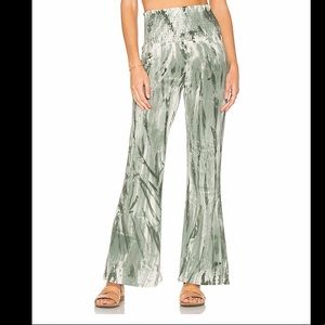 Blue Life Naomi Wide Leg Pant - Sage Green
